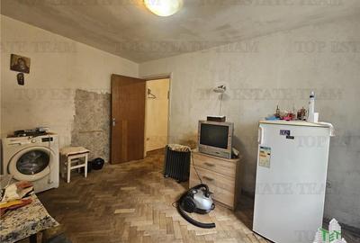 Studio 2 camere  Tomis Nord, etaj 1, ideal pentru investitie / renovare totala - 3