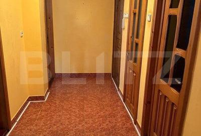 Apartament cu 4 camere semidecomandat, mobilat în Rădăuți - 3