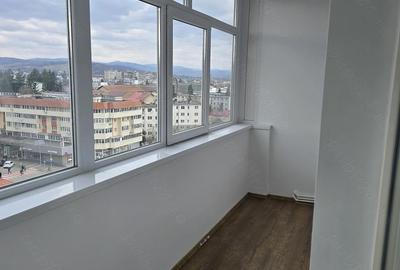 Apartament cu 2 camere semidecomandat în Central - 18