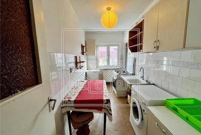 Apartament de vanzare in Sibiu - 2 camere - bloc cu lift - 8