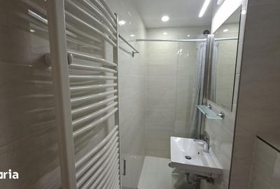 Apartament cu 4 camere decomandat, mobilat în 7 Noiembrie - 8
