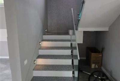 Casa / Vila 178 mp - Bragadiru  /  Cartier Independentei - 2