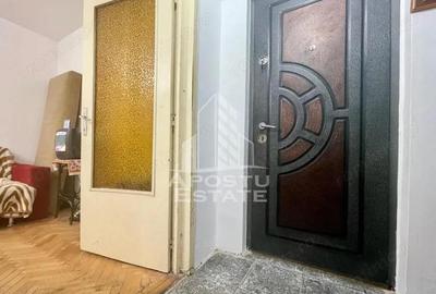 Apartament 1 camera, etaj 1 - zona Aurel Vlaicu, Lebada Apartament 1 camera, etaj 1 - zona Aurel Vlaicu, Lebada - 4