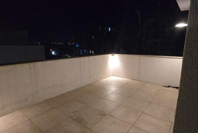 Casă cu 4 camere cu Canalizare în Central - 8