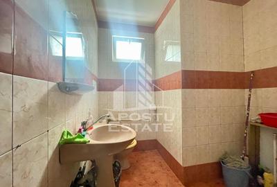 Casă individuală cu 6 camere cu Canalizare în Pârneava - 12