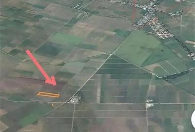 Teren de 7400 mp, în Central - 3