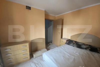 Apartament cu 3 camere semidecomandat în Cugir - 12