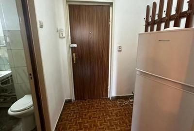 Garsoniera tip D de inchiriat pe str.Aluminei, zona Rogerius-Oradea Garsoniera tip D de inchiriat pe str.Aluminei, zona Rogerius-Oradea - 4