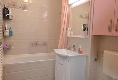 Apartament 3 camere decomandat ,2 bai ,etaj intermediar Tractorul - 8