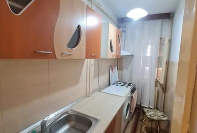Garsonieră decomandată în Gară - 4