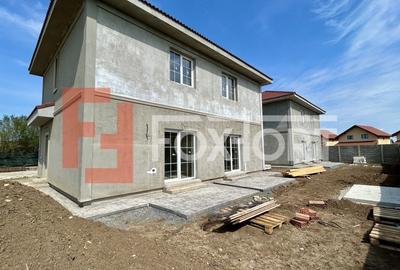 Duplex cu 3 camere în Sânandrei