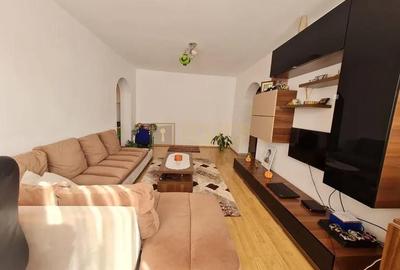 Apartament cu 2 camere decomandat în Complex Studențesc - 3