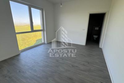 Apartament cu 3 camere semidecomandat în Torontalului - 3
