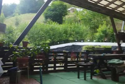 Casă cu 6 camere cu Teren 1200 Mp în Cheia - 2