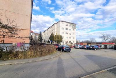 Apartament cu 3 camere decomandat, mobilat în Hipodrom 2 - 4