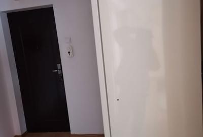 Garsonieră decomandată în Central - 4