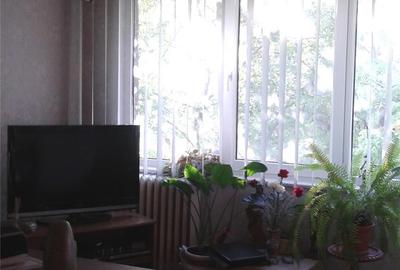 Apartament cu 3 camere semidecomandat în Central - 7