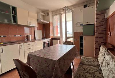 Apartament 3 Camere Decomandat - Parcare inclusa - cod 4599 - 4