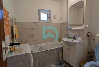 Apartament cu 2 camere decomandat în Central - 1