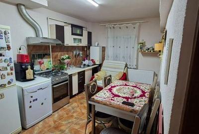 Apartament cu 2 camere semidecomandat în Păulești