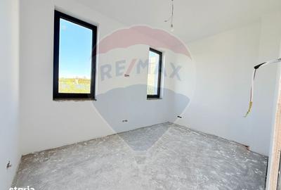 Casă cu 4 camere în Dumbrăveni - 11