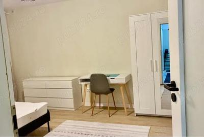 Garsonieră decomandată în Central