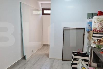 Casă cu 5 camere cu Teren 400 Mp în Bariera Vâlcii