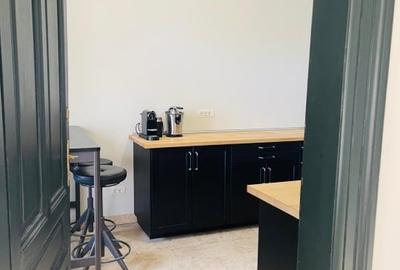 Apartament cu 3 camere semidecomandat, mobilat în Sinaia - 13