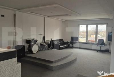 Apartament cu 4 camere decomandat în Careiului - 1