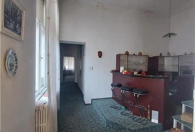 Apartament cu 3 camere în Ultracentral