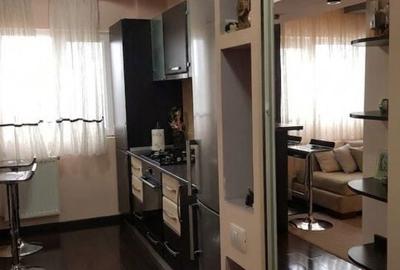 Apartament cu 2 camere decomandat în Dristor