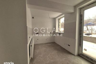 Casă cu 4 camere cu Teren 1170 Mp în Central