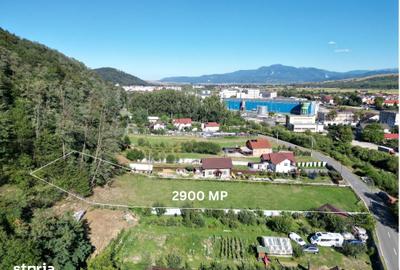 Teren de 2800 mp, în Central