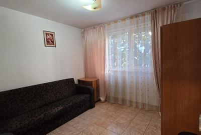 Apartament cu 2 camere decomandat în Drumul Taberei