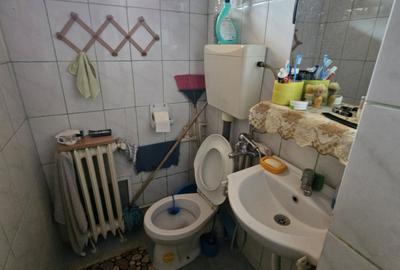 Garsonieră semidecomandată în Titan