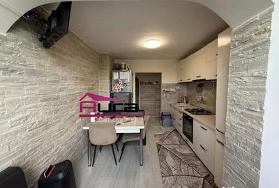 Apartament cu 3 camere decomandat în Central - 3