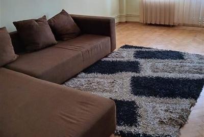 Apartament cu 2 camere, decomandat, zona Unirii - 1