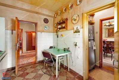 Apartament clasic si spatios, situat in centrul istoric al orasului - 8