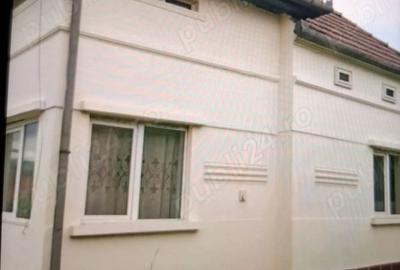 Casă cu 5 camere cu Teren 1100 Mp în Subcetate - 3