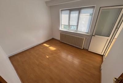 Vand 4 camere inel 2 Constanta - 2