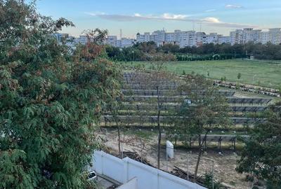 Apartament cu 2 camere semidecomandat în Micro 3 - 1