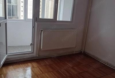 Apartament cu 2 camere decomandat în Port - 1