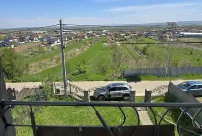 Casă cu Teren 2500 Mp în Mărgineni - 11
