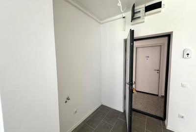 Apartament cu 3 camere semidecomandat în Nord