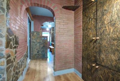 Inchiriere apartament 3 camere, str. Sovata, Rogerius, Oradea - 1