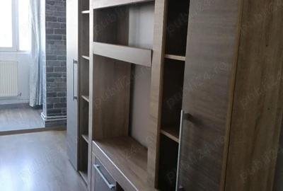 Garsonieră semidecomandată în Central