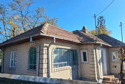 Casa de vanzare Ciorani de Jos - 1