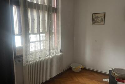 Apartament cu 3 camere circular în Unirii - 5
