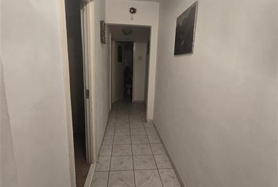 Apartament cu 3 camere decomandat în Central - 9