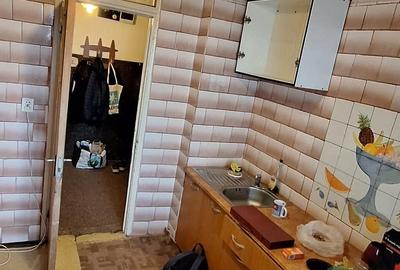 Apartament cu 3 camere decomandat în Central - 3